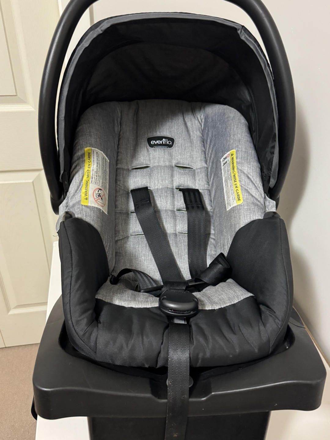 Evenflo Infant Car Seat