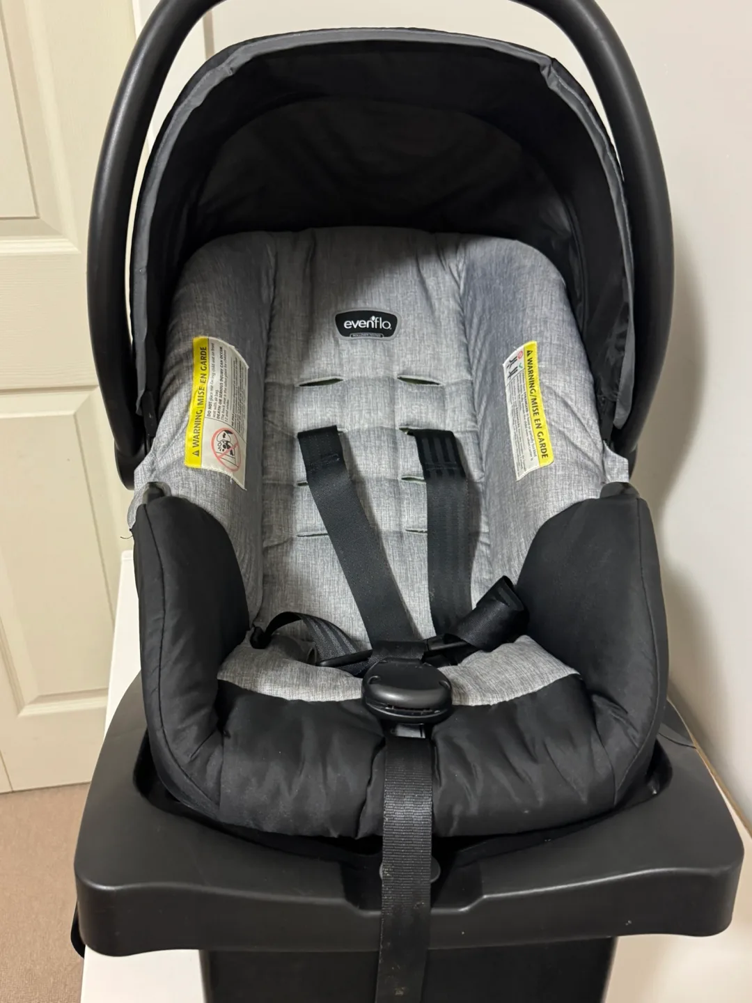 Evenflo Infant Car Seat