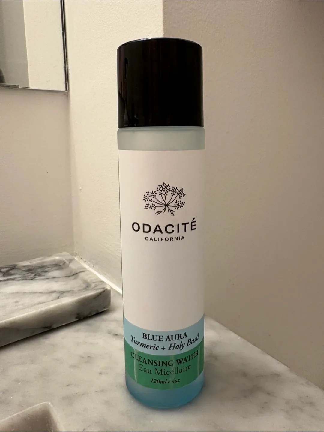 Odacité Blue Aura Cleansing Water Micellar thumbnail