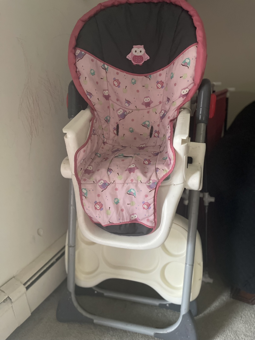 Baby High Chair with Tray - photo 2