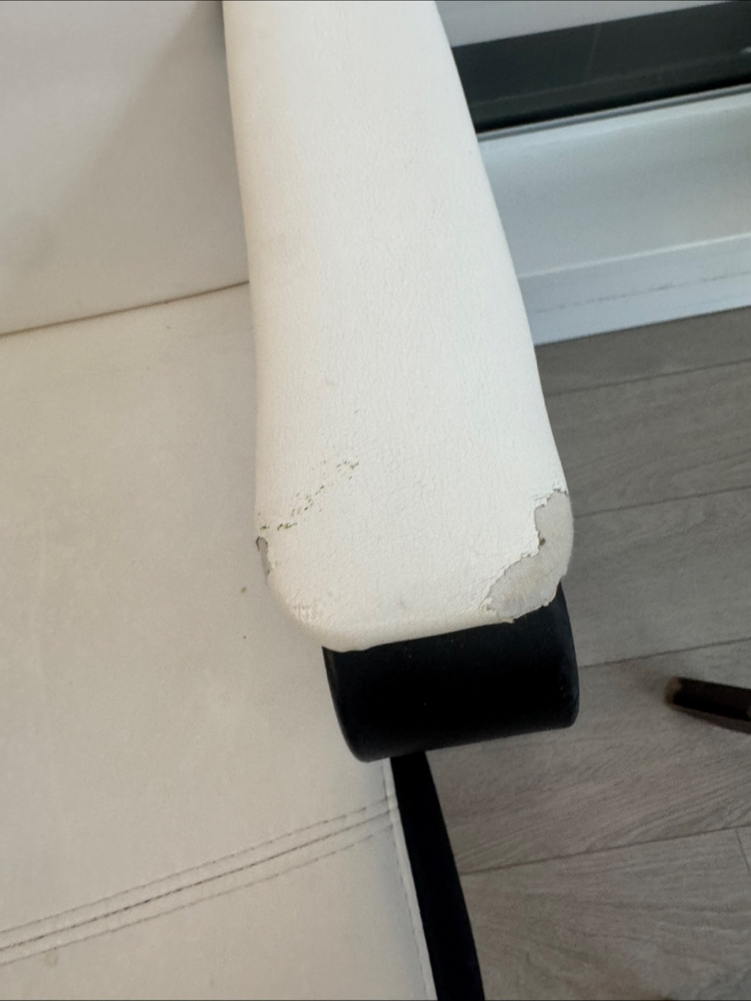 White and Black Office Chair - photo 3