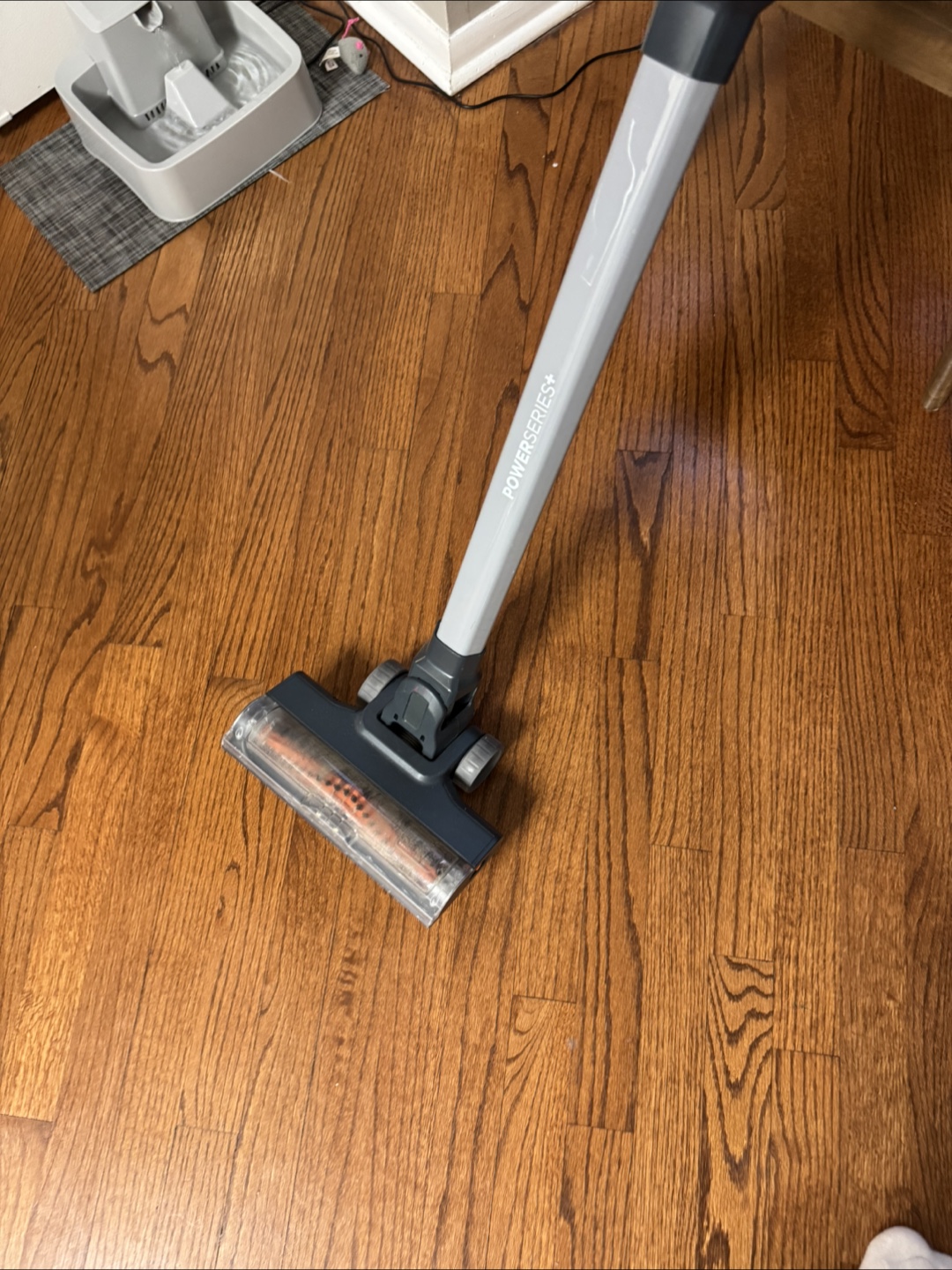 Black+Decker Cordless Stick Vacuum Cleaner with Attachments - photo 2