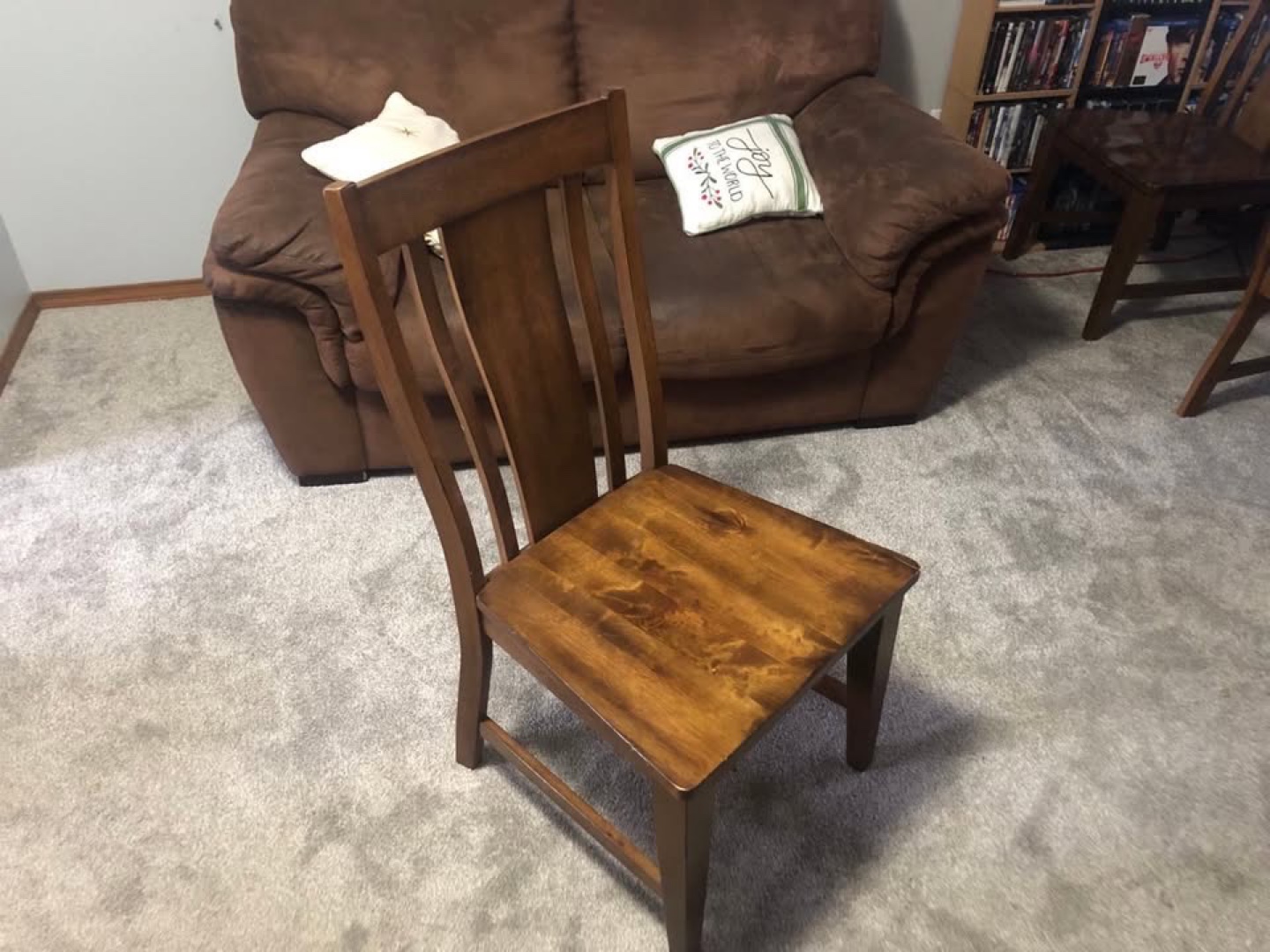 Westover Hills Dining Table and chairs Rustic & Stylish Set! - photo 4