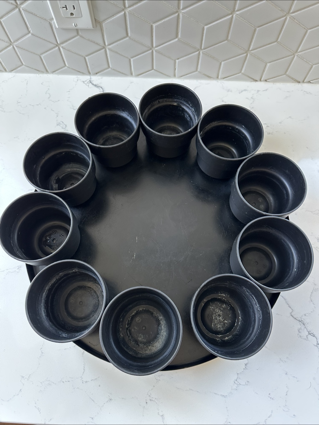 10 IKEA Förenlig Black Plastic Pots - photo 2