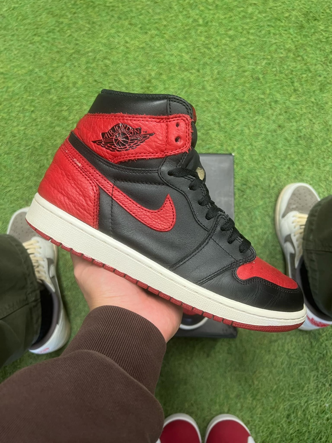 Jordan 1 Bred Banned - Size 9 - photo 4