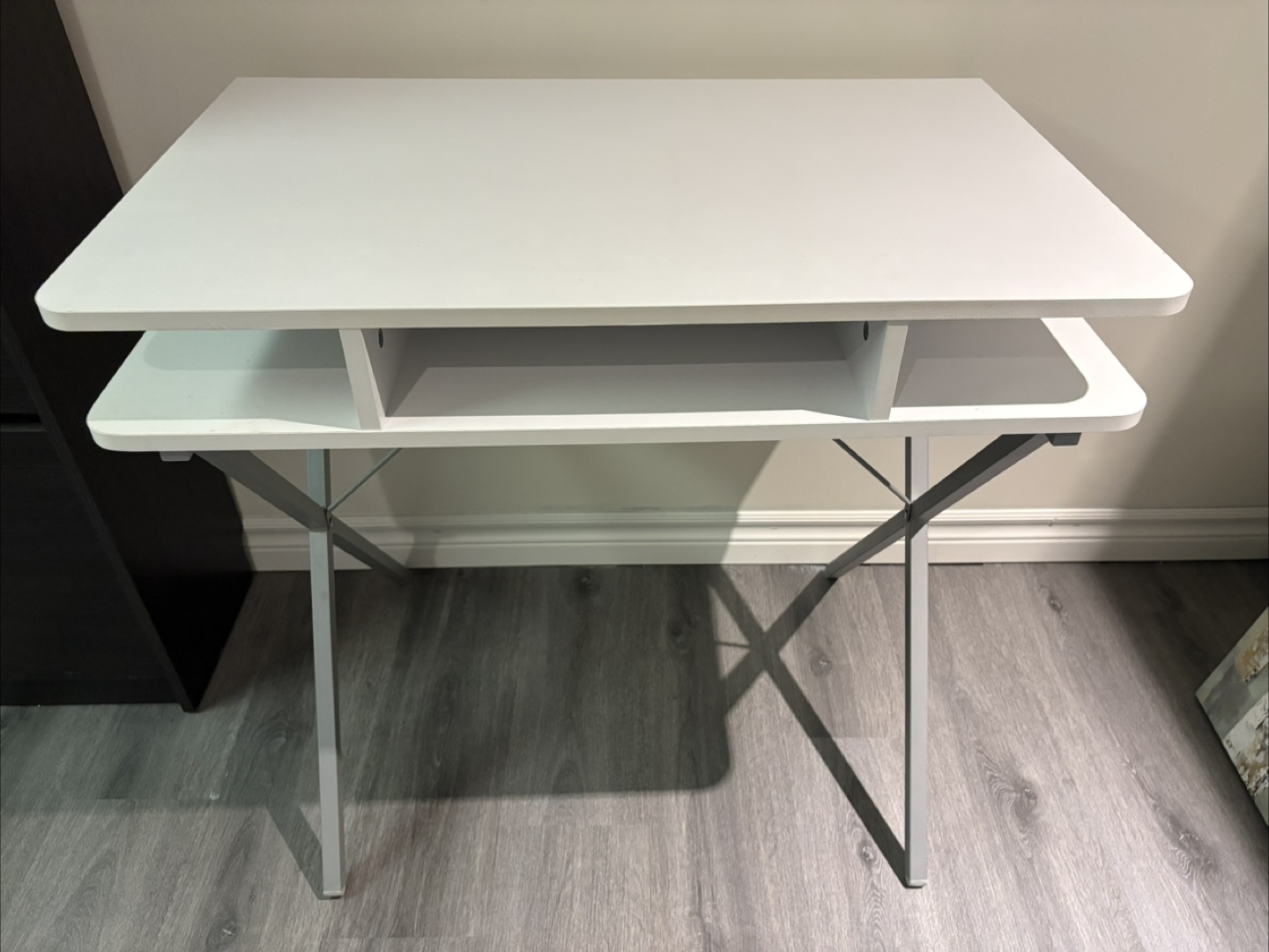 White Computer Desk with Metal Legs (Work/Study Table)