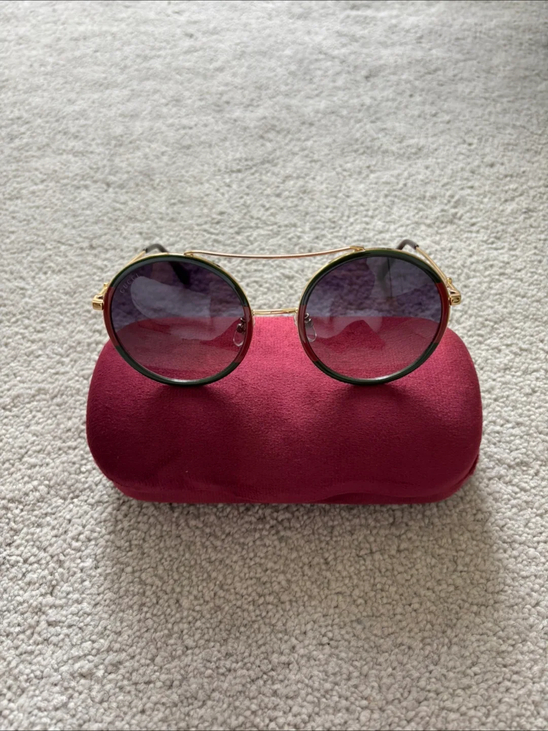 BNIB Gucci Round Sunglasses image indicator(3)