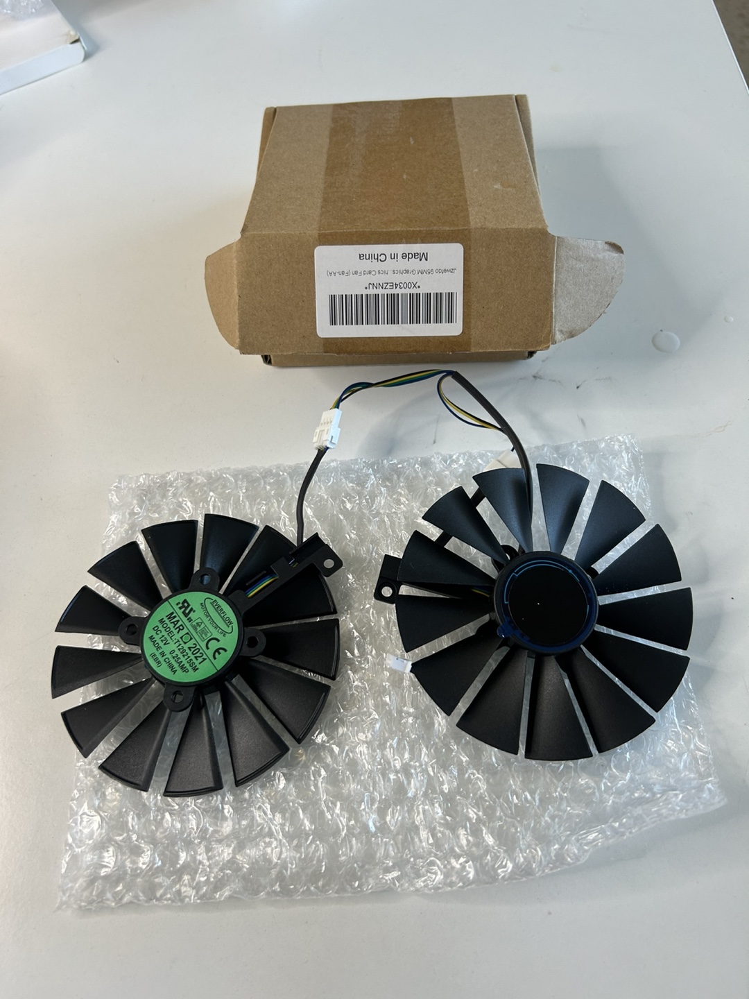 Pair of Graphics Card Fans - photo 4