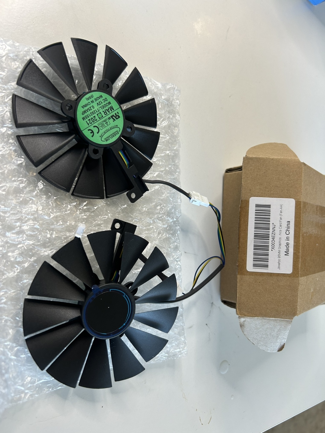 Pair of Graphics Card Fans - photo 2