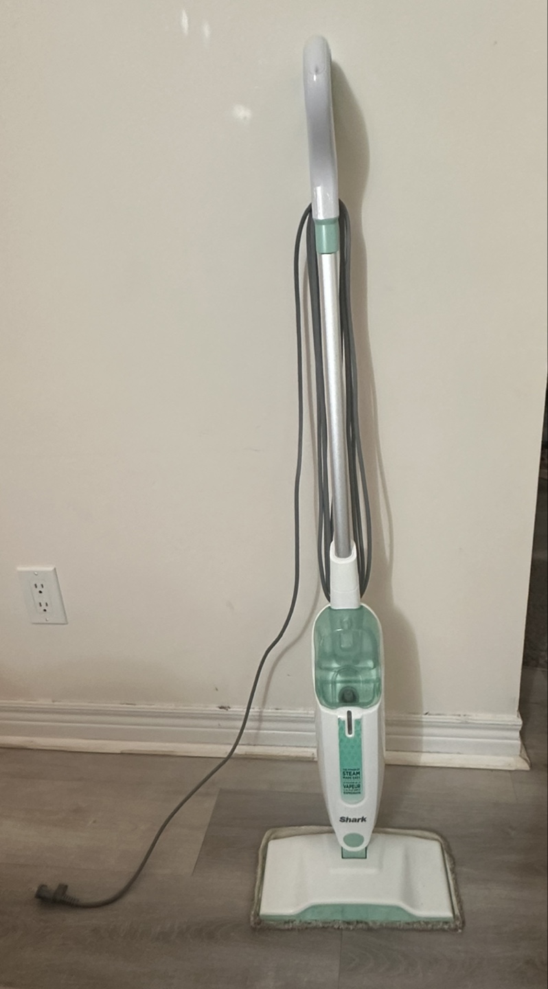 Shark Steam Pocket Mop