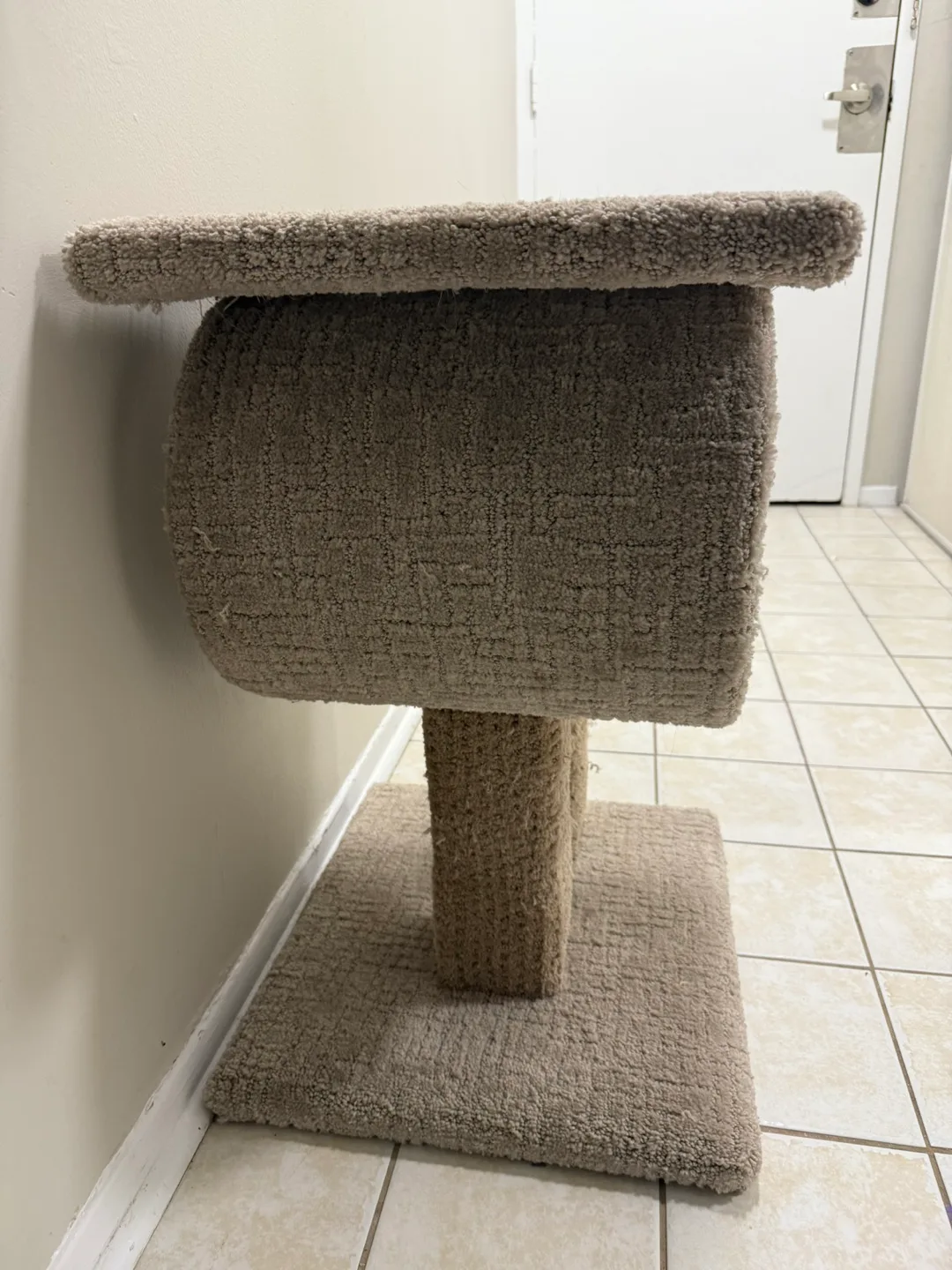 Cat Tree Condo with Tunnel image indicator(4)