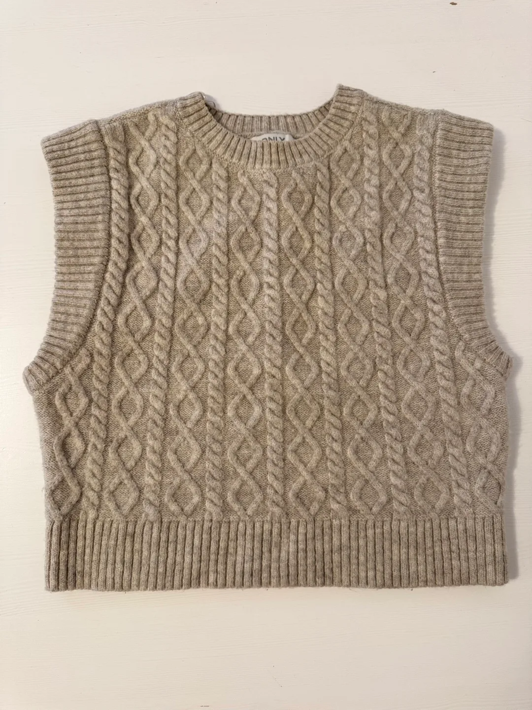 ONLY Cable Knit Sleeveless Sweater Vest thumbnail