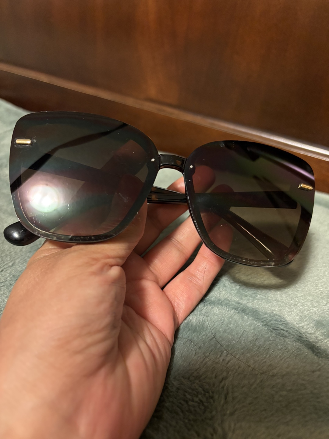 Vince Camuto Women's Sunglasses - photo 3
