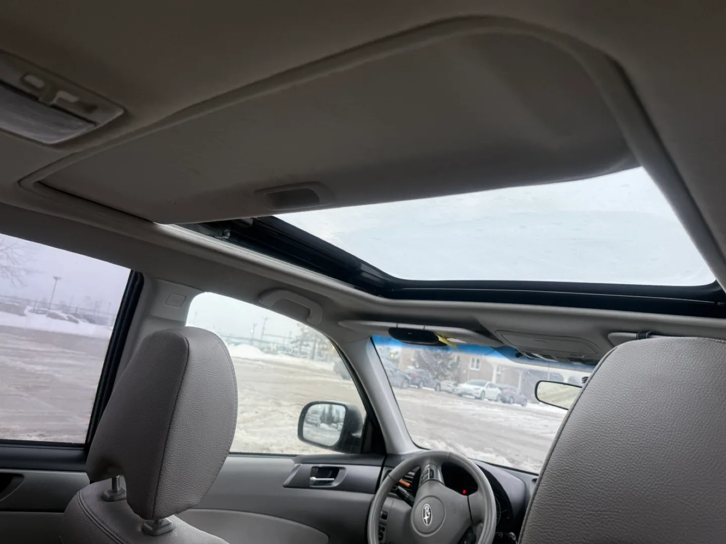 2012 Subaru Forester image indicator(10)