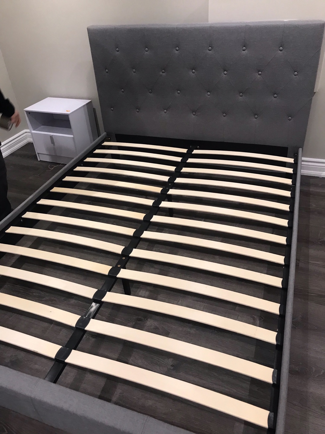 Queen Headboard Set & Mattrass - photo 2