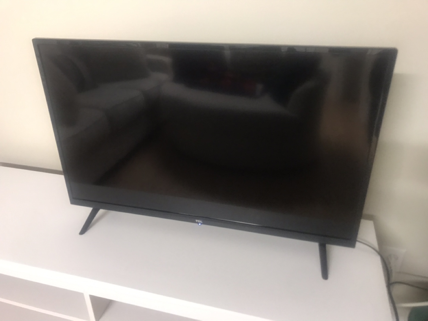 TCL 32-inch Smart TV - photo 2