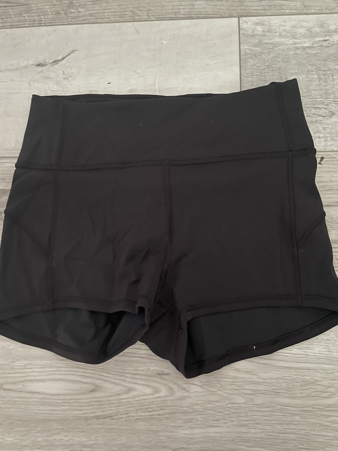 Lululemon Leggings and Shorts Bundle - Size 8 - photo 4