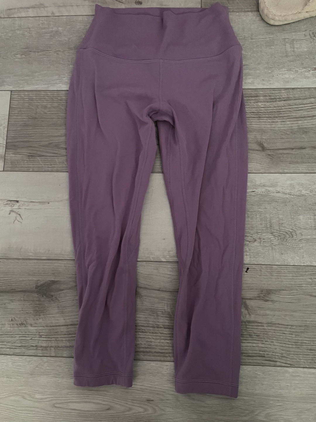 Lululemon Leggings and Shorts Bundle - Size 8 - photo 3