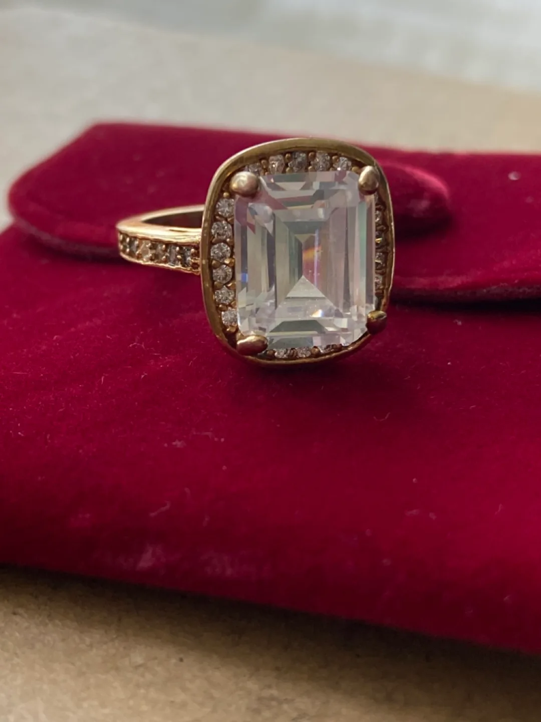 Set! Gold Emerald-Cut CZ Ring / earring image indicator(2)