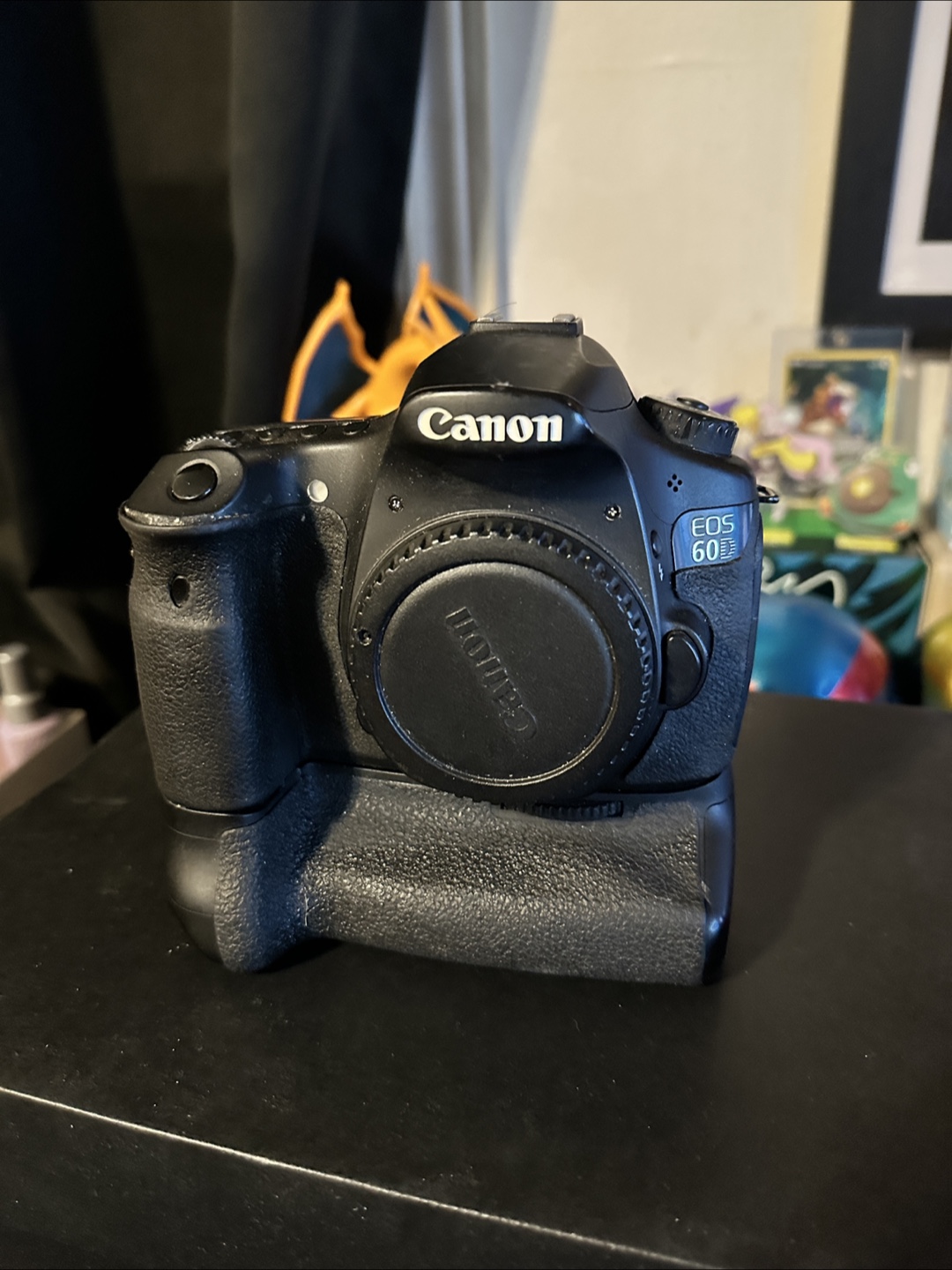 Canon EOS 60D DSLR Camera Body with Battery Grip