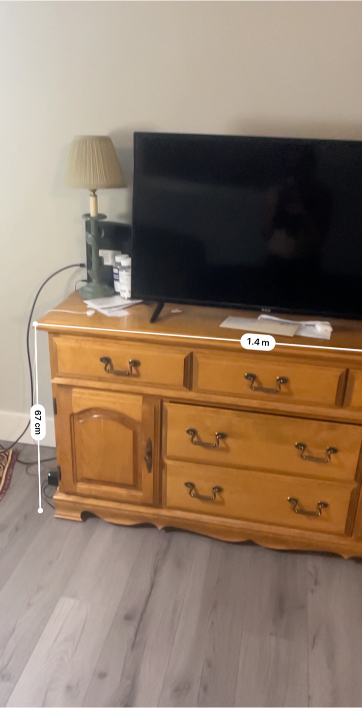 Wooden TV Stand/Console - 140cm x 67cm - photo 4