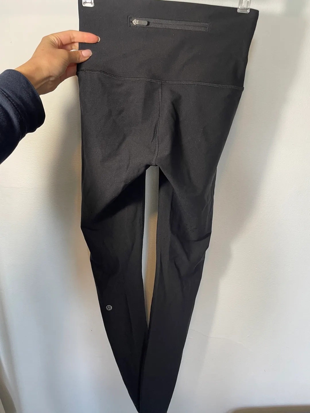 Lululemon Black Running Leggings thumbnail
