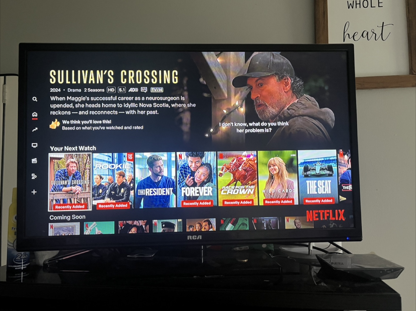 MOVING - RCA LED HDTV - 32 inch - photo 2