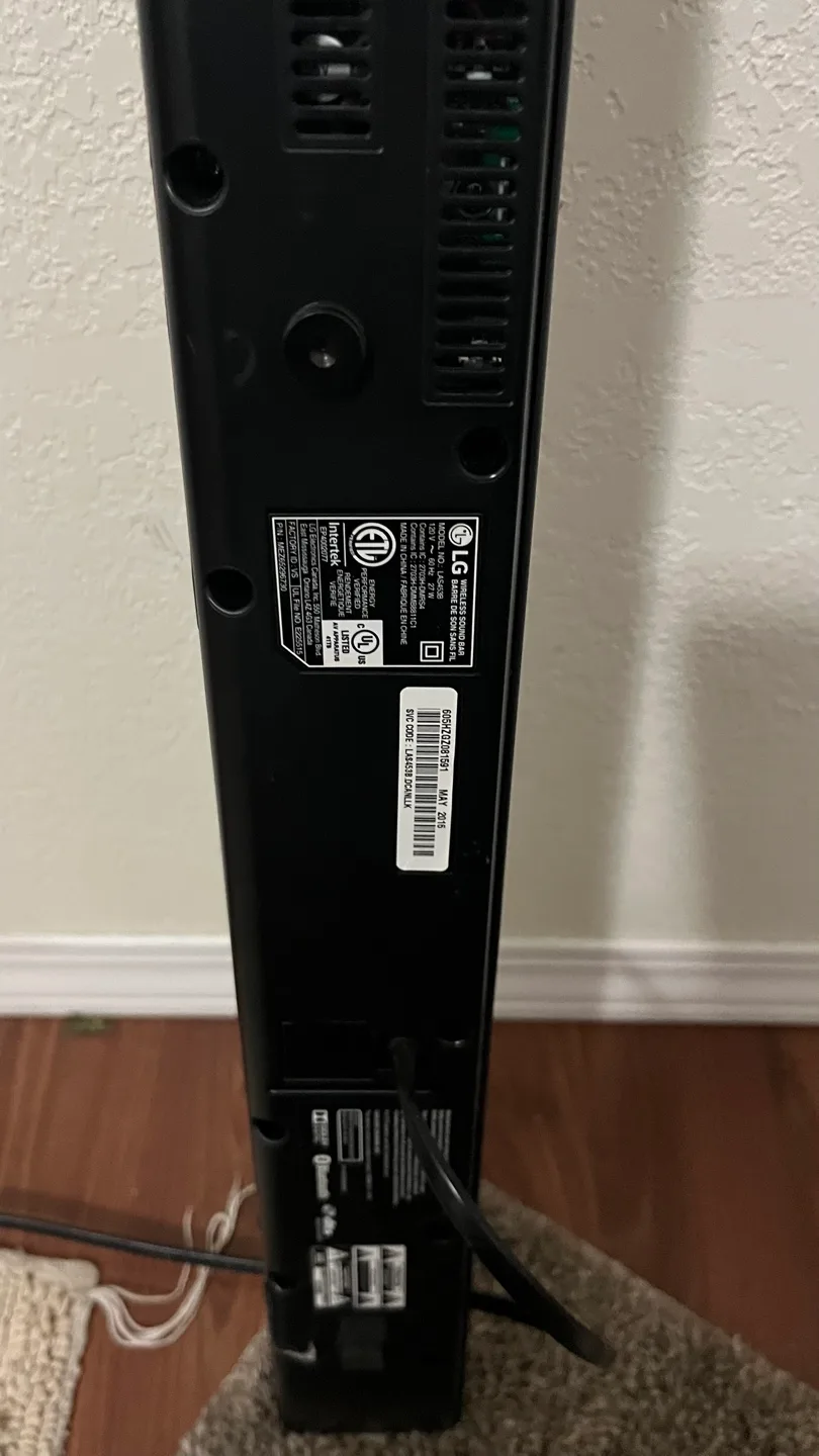 LG Soundbar with Subwoofer thumbnail