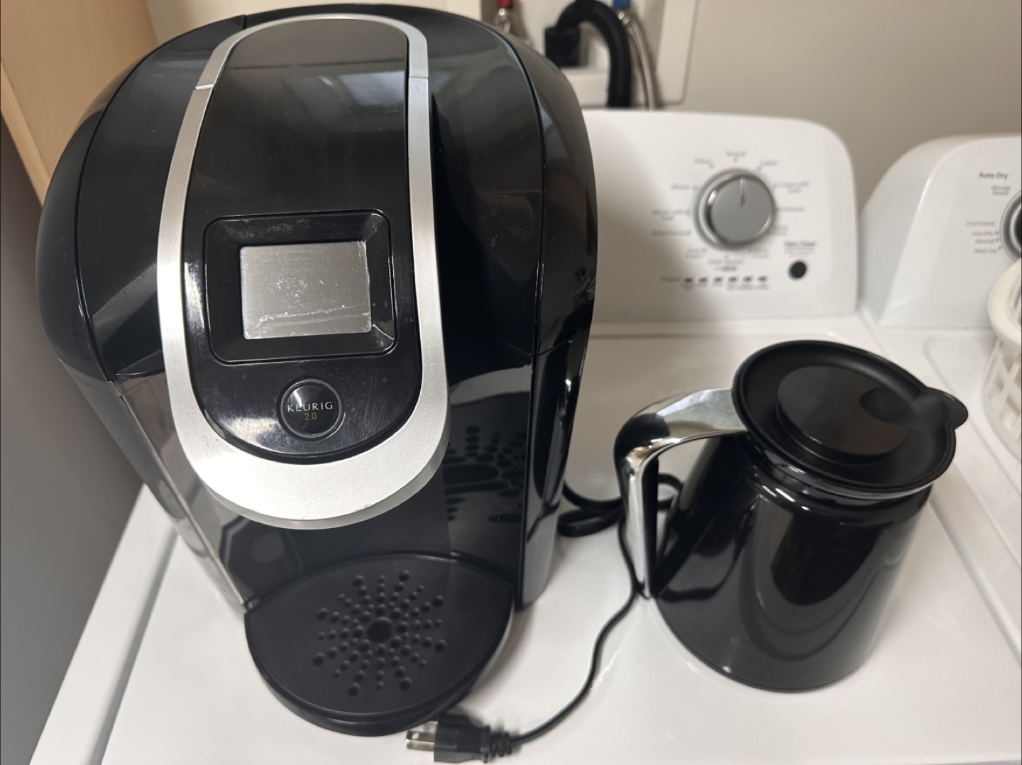 Keurig 2.0 K200 Coffee Maker with Carafe