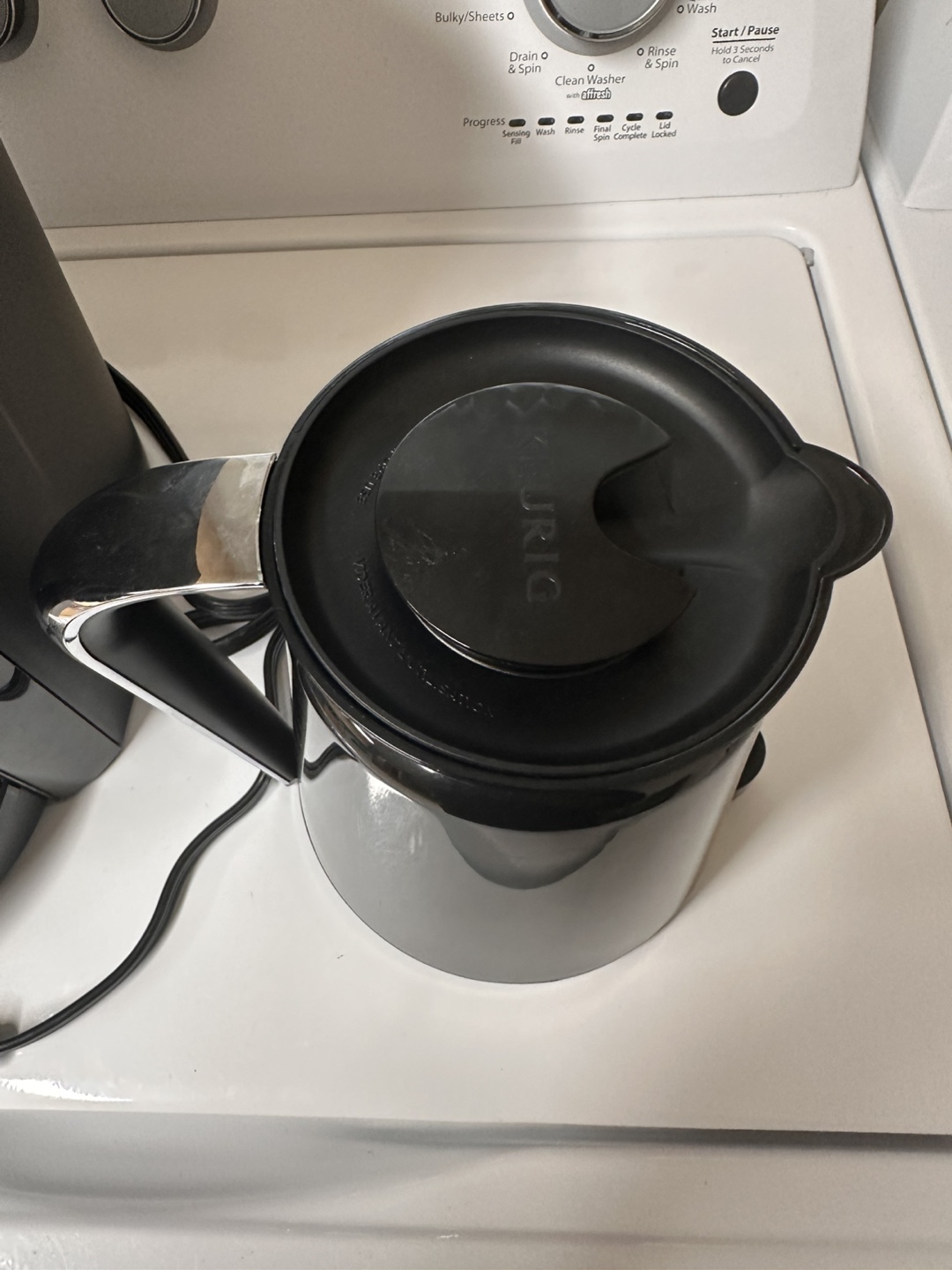 Keurig 2.0 K200 Coffee Maker with Carafe - photo 4