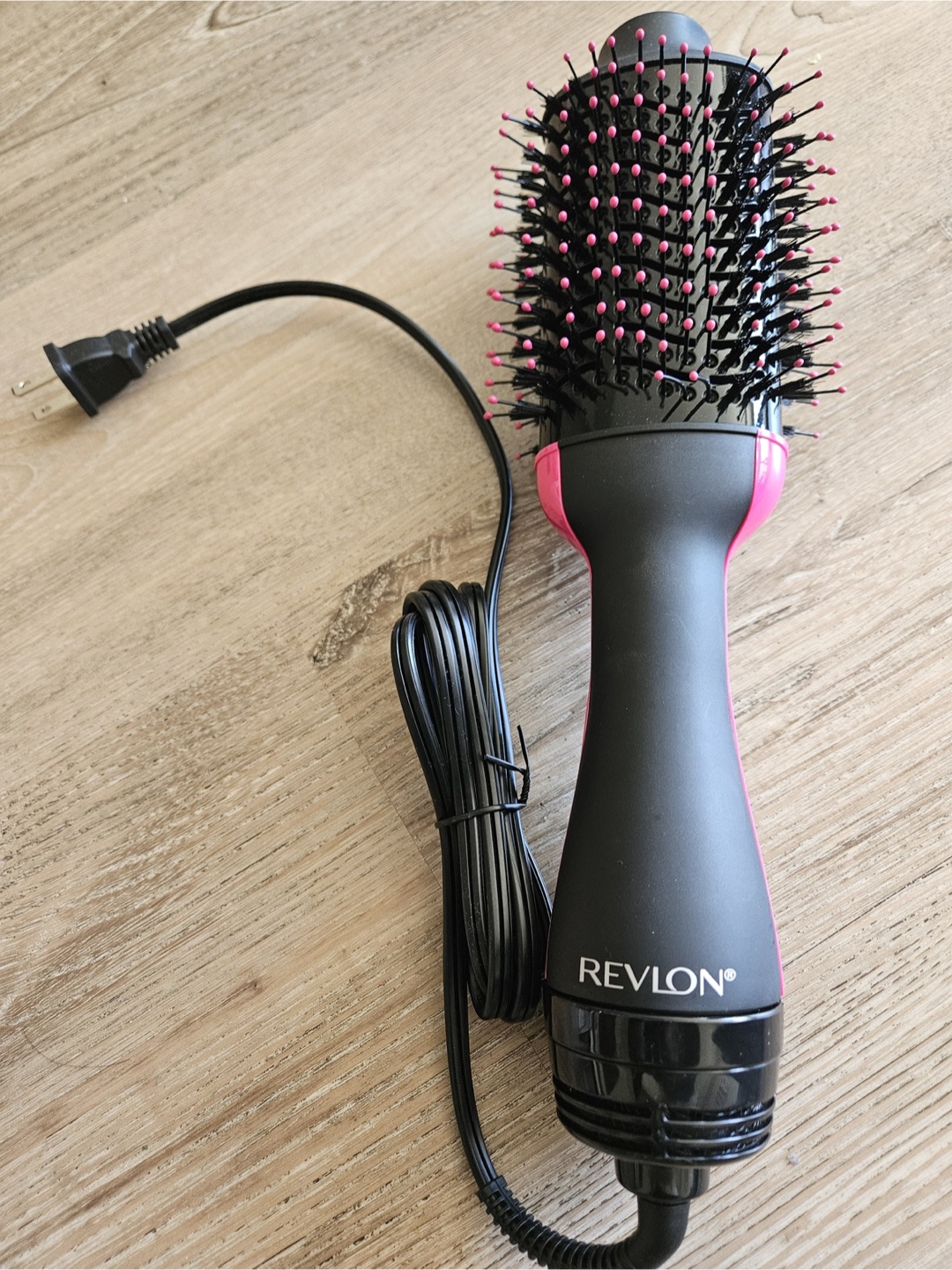 Revlon One-Step Hair Dryer and Volumizer - photo 2