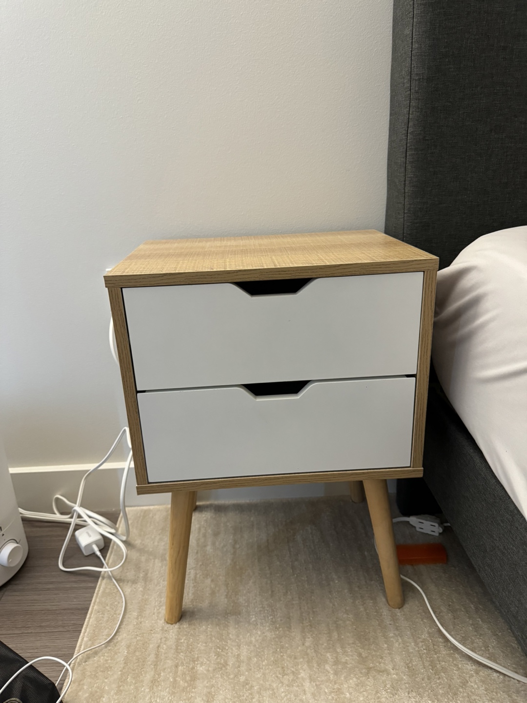 Set of 2 Nightstands