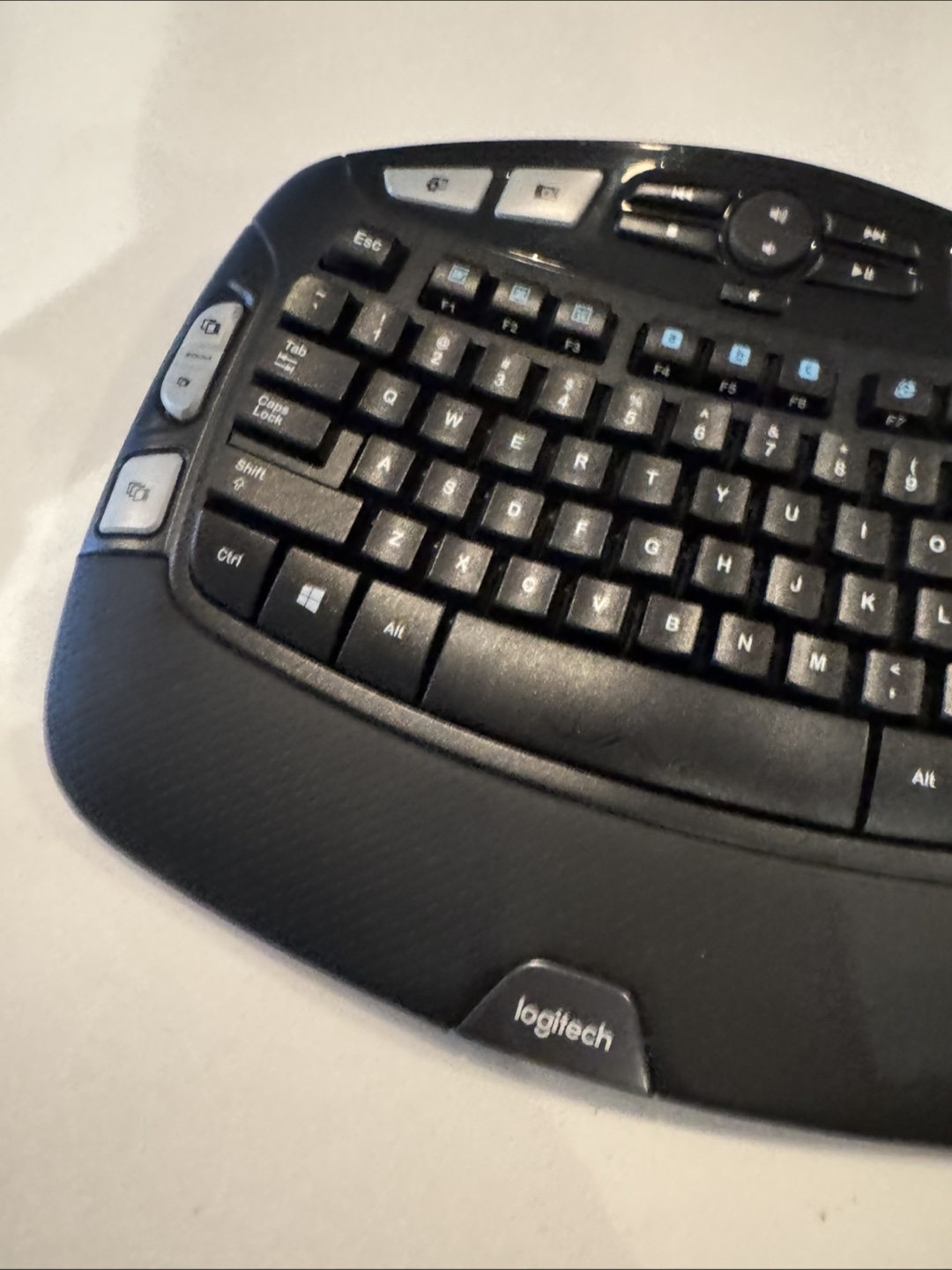 Logitech Wireless Keyboard