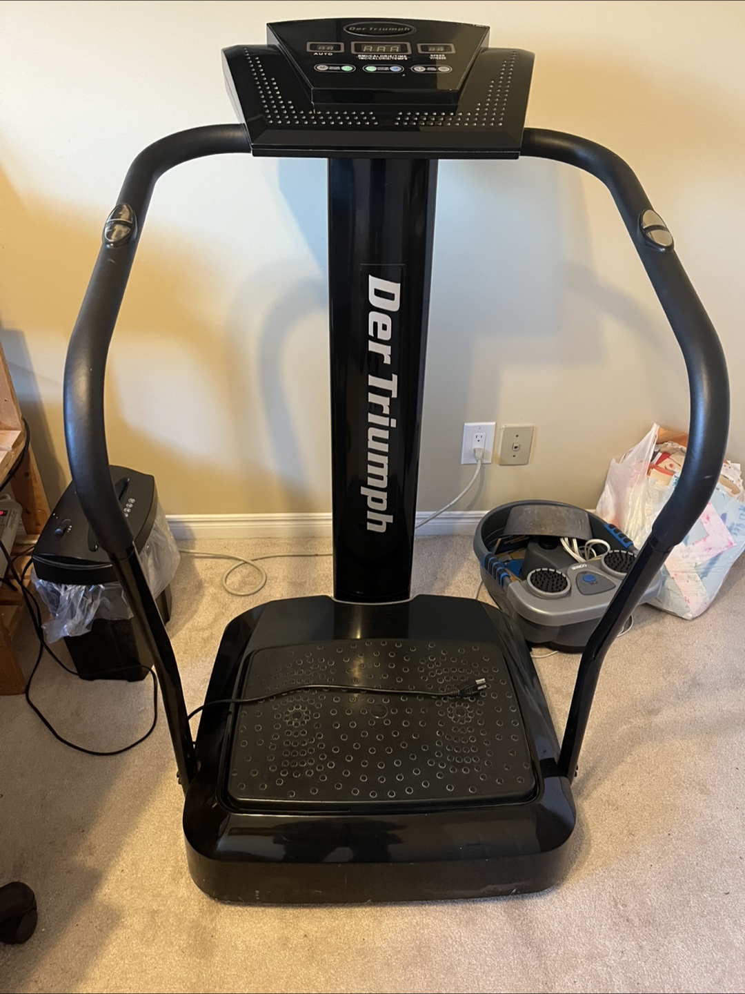 Der Triumph Whole Body Vibration Plate
