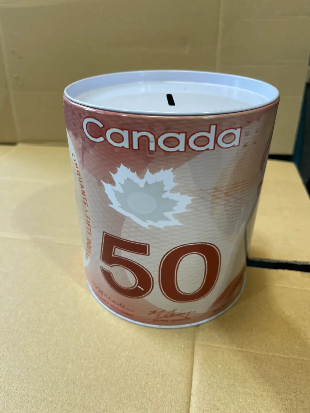 Canadian $50 Bill Design Metal Piggy Bank thumbnail