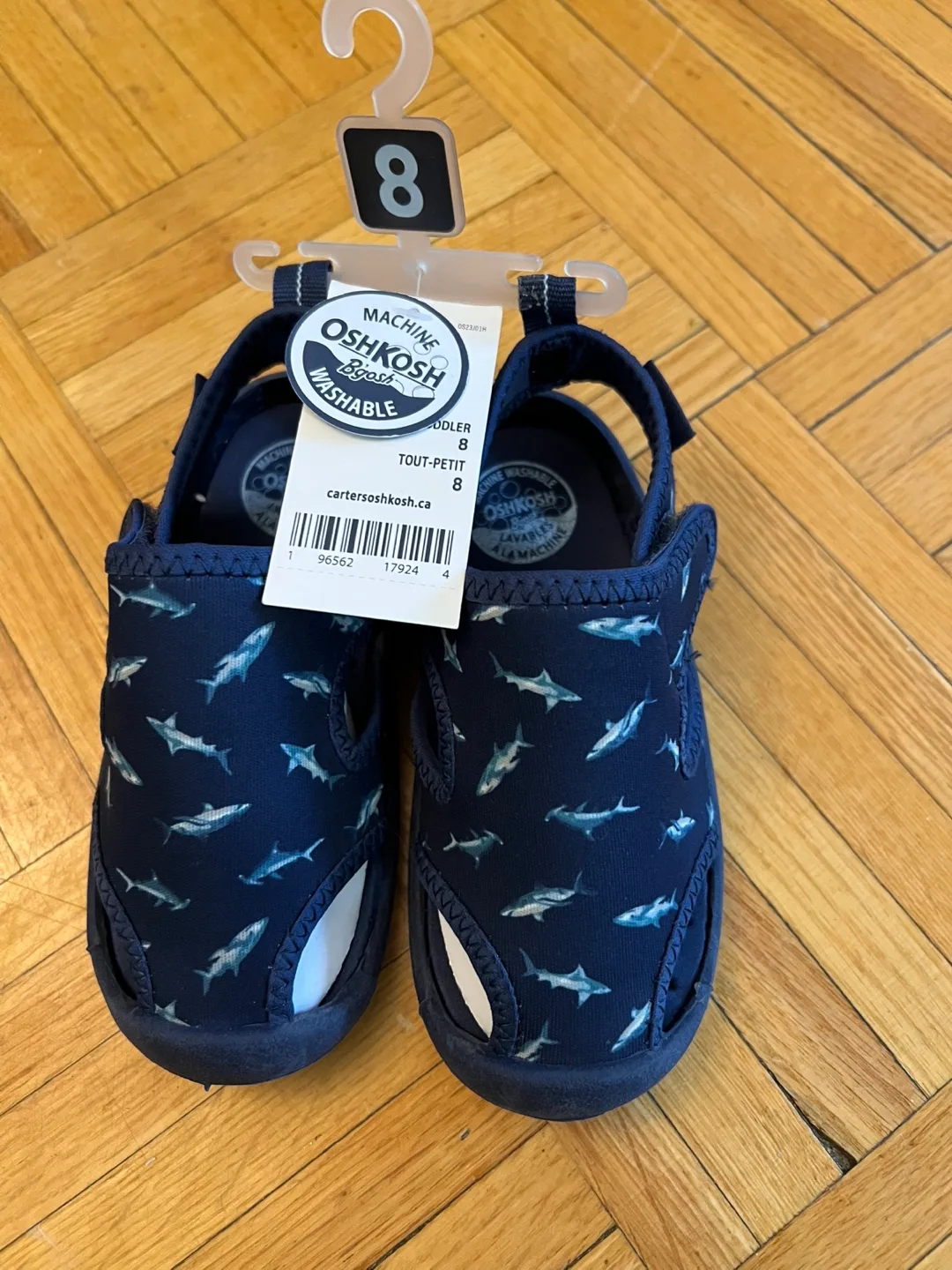 OshKosh B'Gosh water shoes toddler size 8 thumbnail