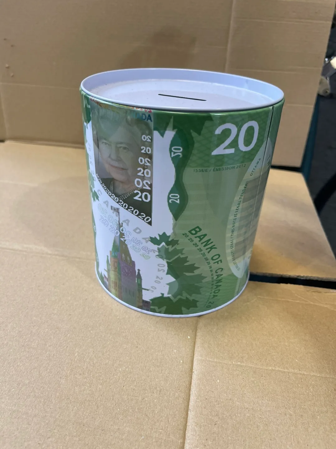 Canadian $20 Bill Design Piggy Bank image indicator(2)
