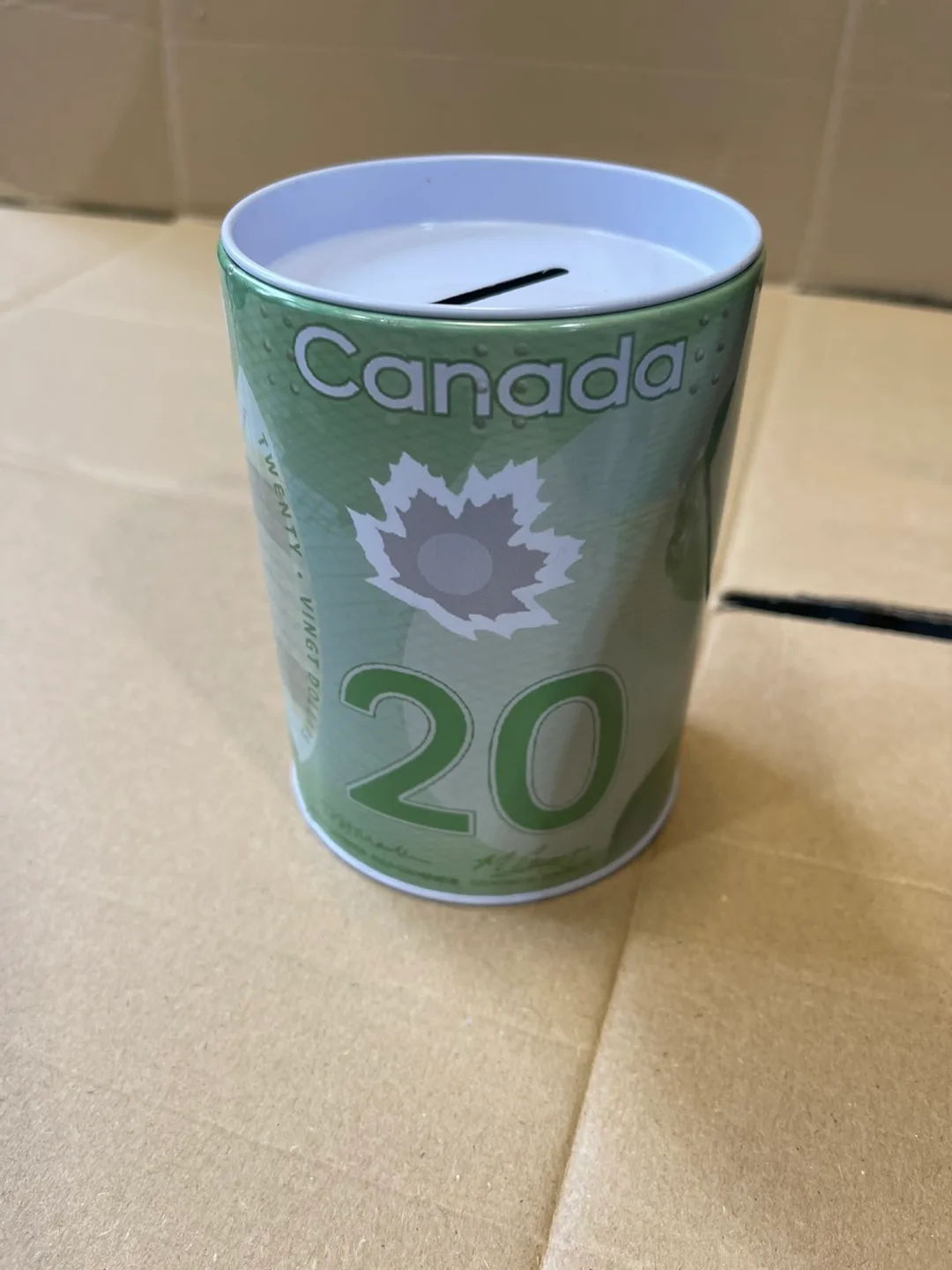 Canadian $20 Bill Design Piggy Bank thumbnail