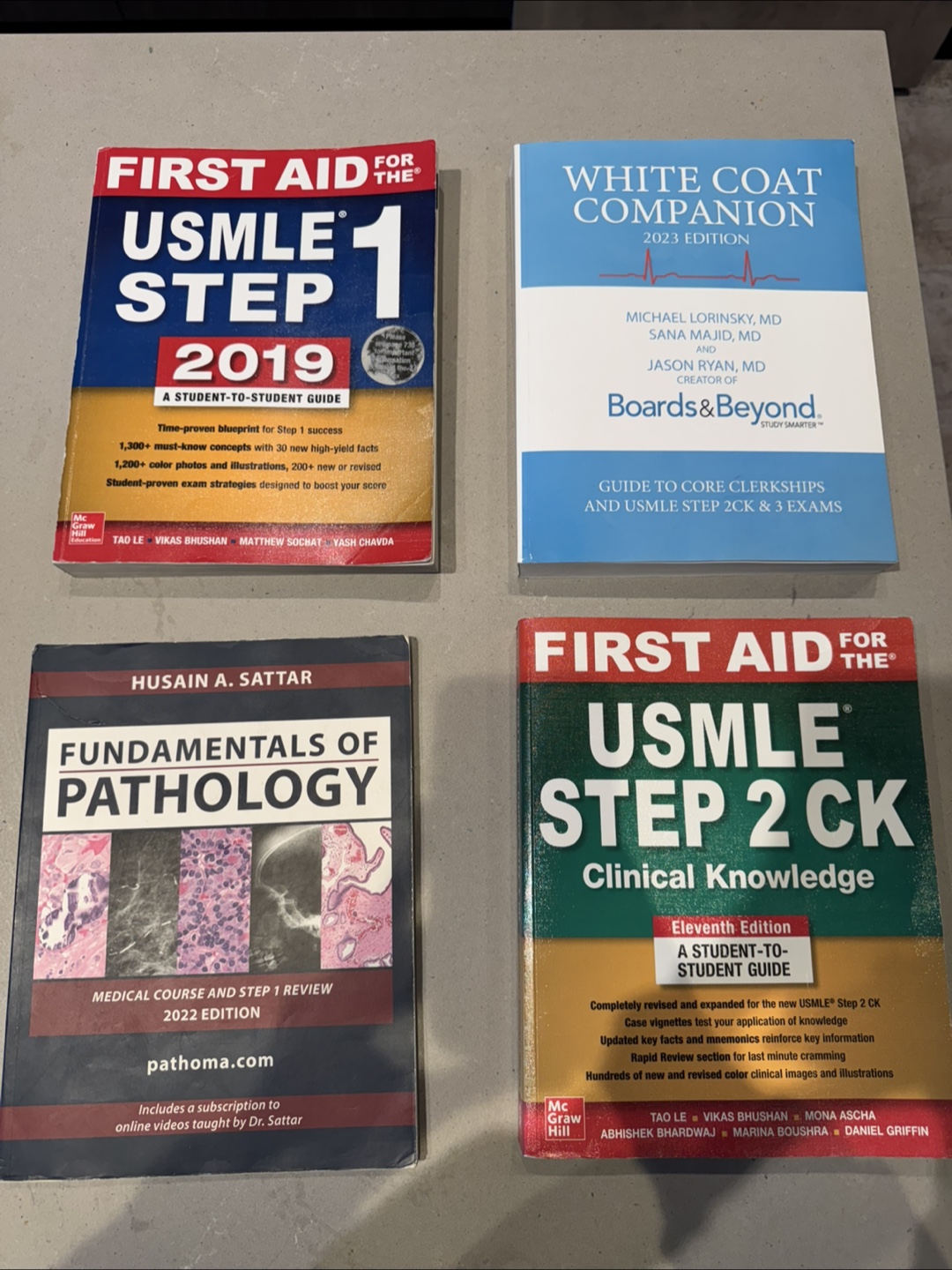 First Aid, White coat companion, Pathoma books