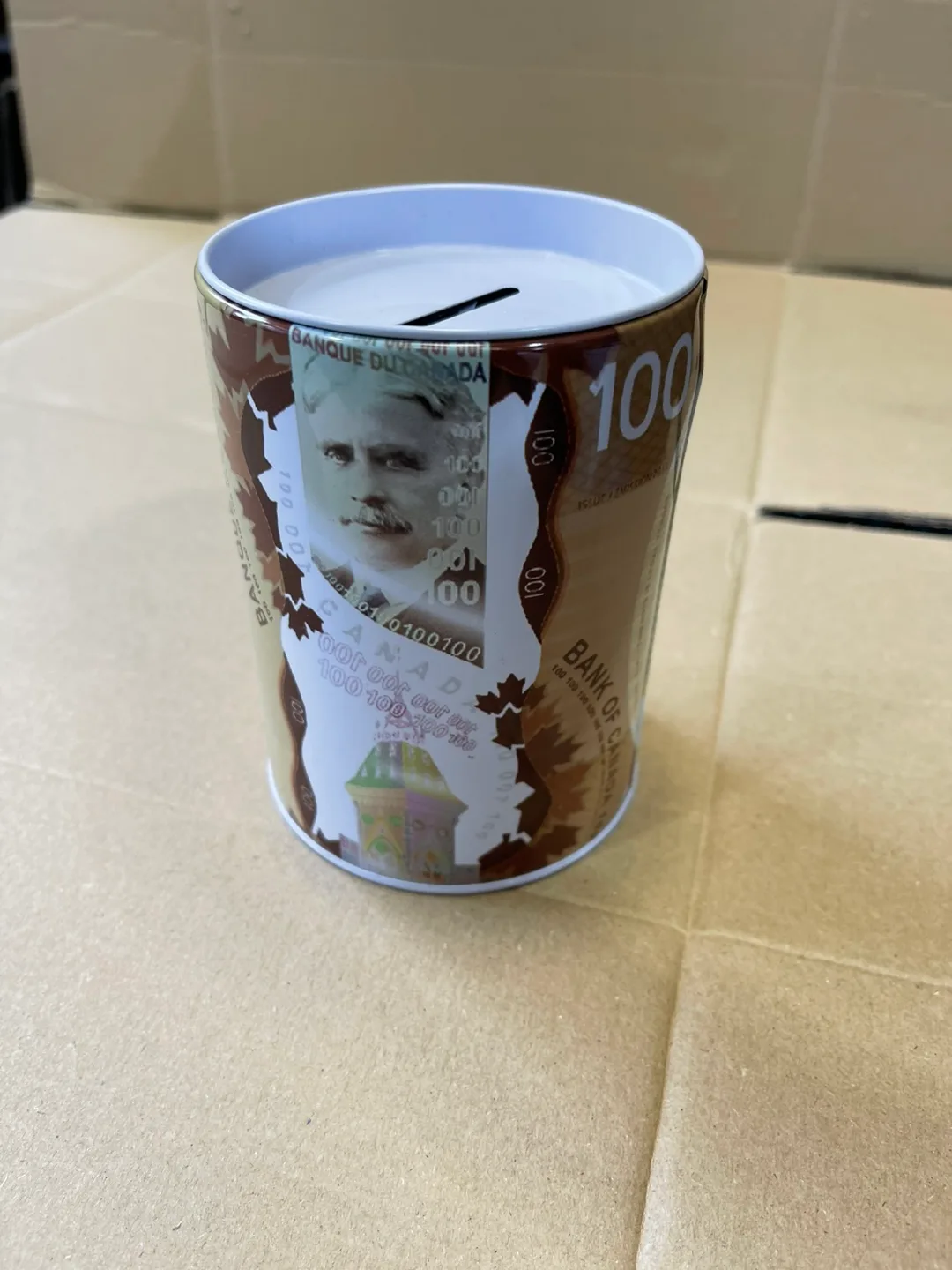Canadian $100 Bill Design Metal Coin Bank image indicator(2)