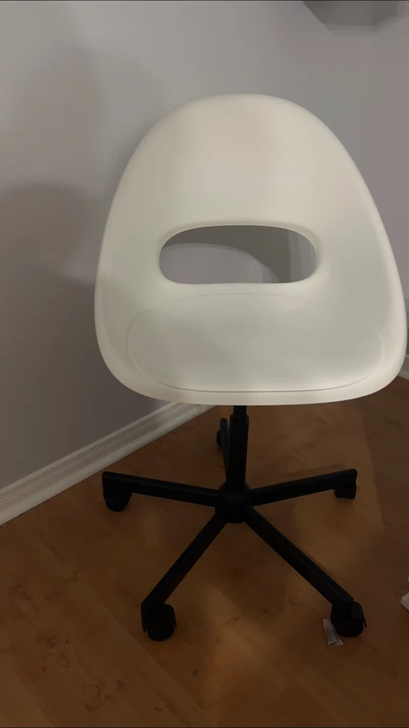 White Swivel Office Chair thumbnail