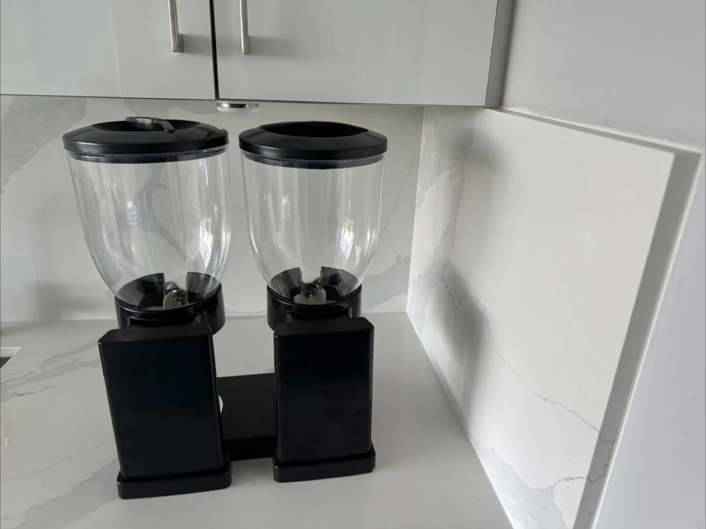 SONIC Dual Cereal Dispenser image indicator(8)