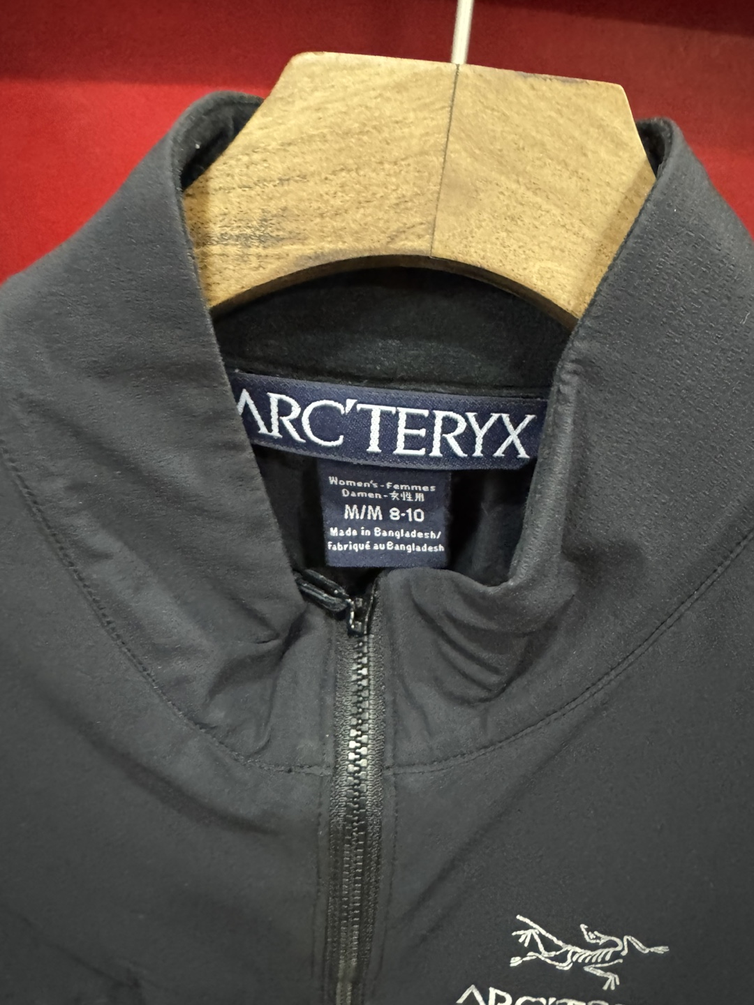 Arc'teryx Women's Size M/10 Black Vest - photo 2