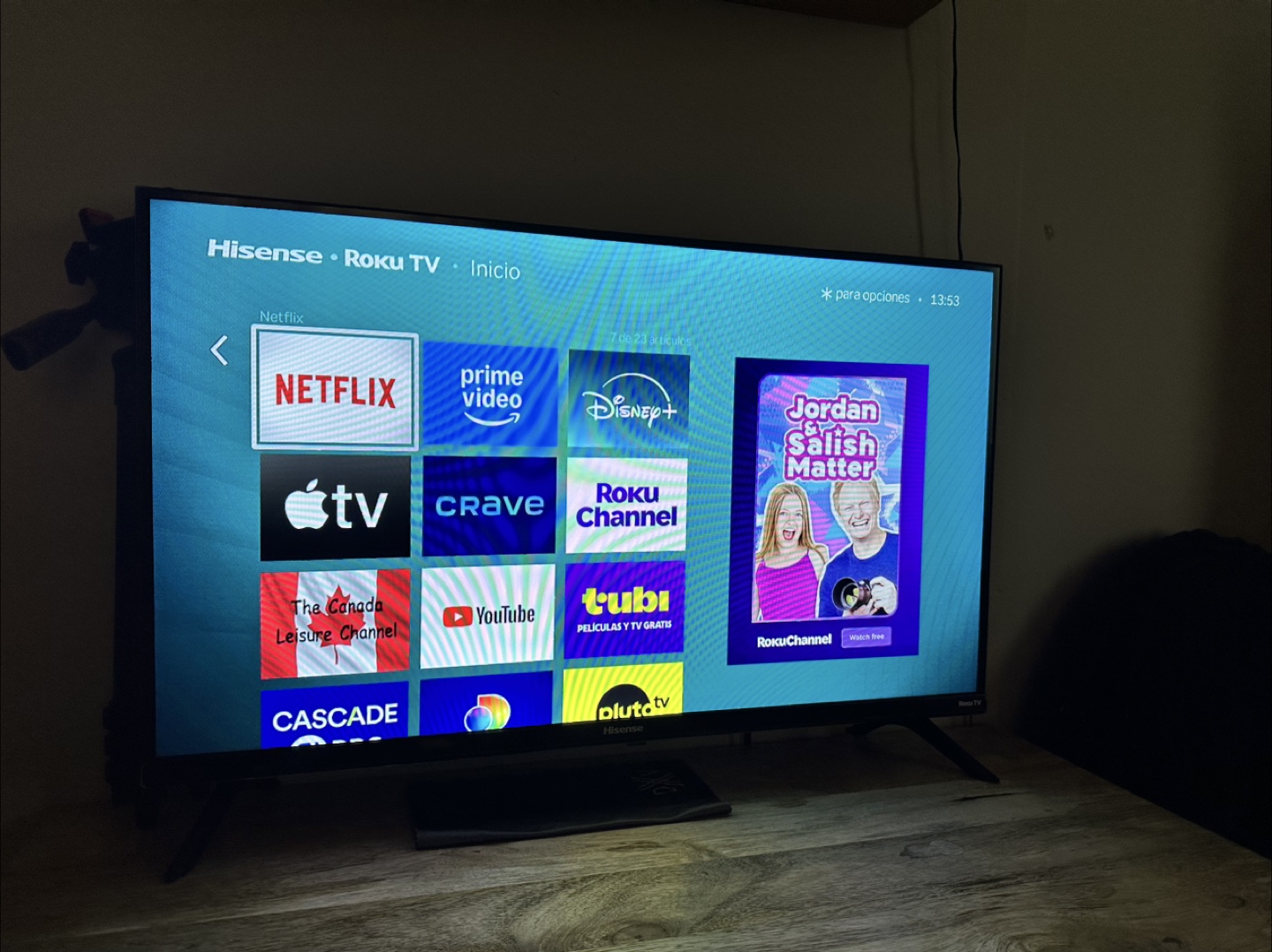 Hisense Roku TV - photo 2