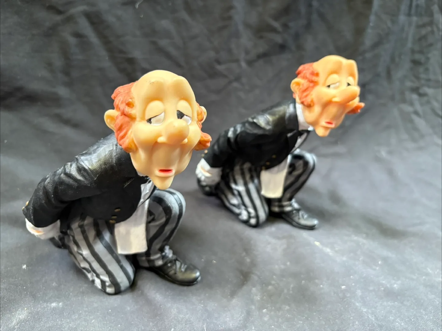 Pair of Quirky Waiter Figurines image indicator(6)