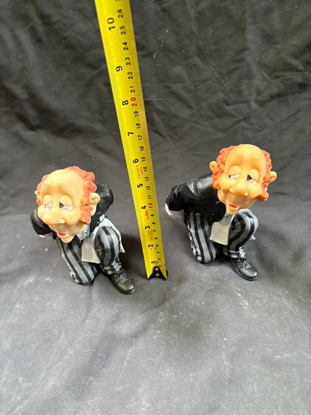 Pair of Quirky Waiter Figurines image indicator(5)