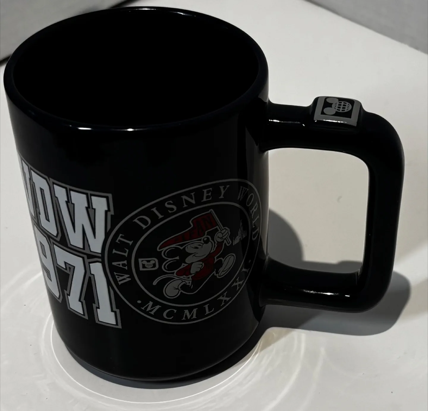 Walt Disney World 1971 Commemorative Mug image indicator(2)