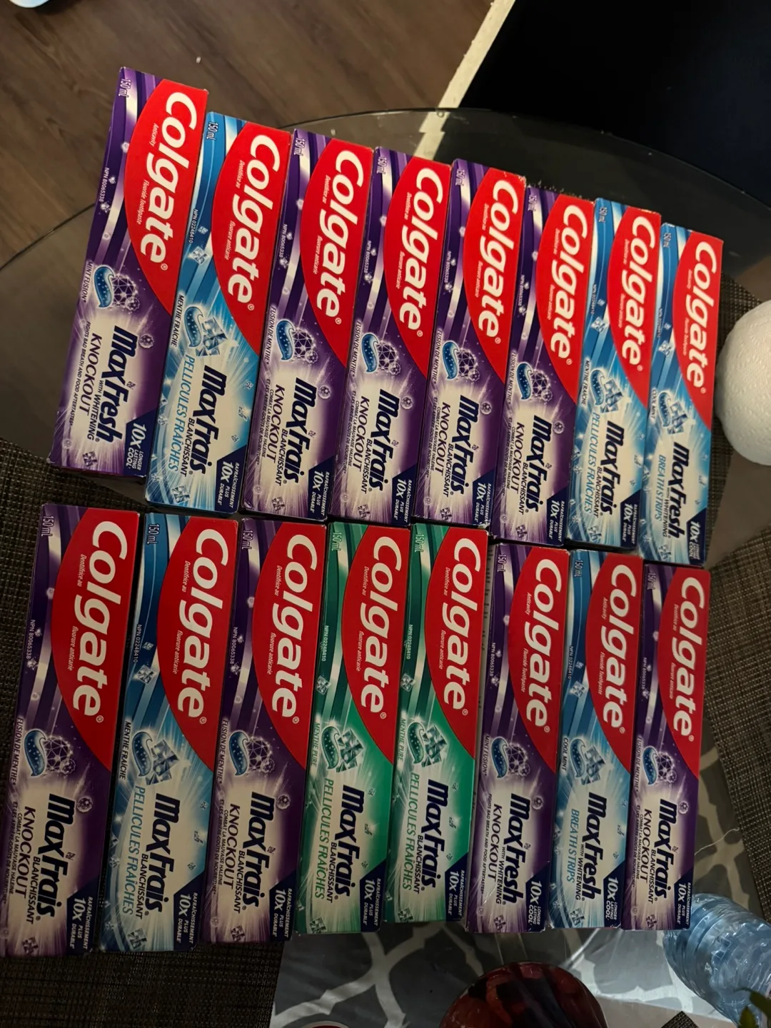 Bulk Colgate Max Fresh Toothpaste thumbnail