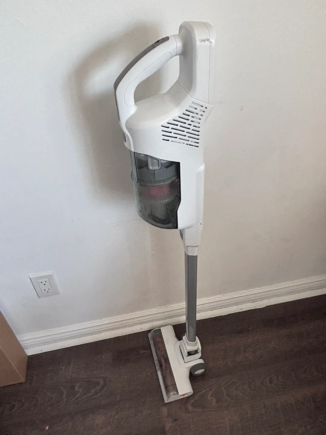 Black+Decker Cordless Stick Vacuum image indicator(3)