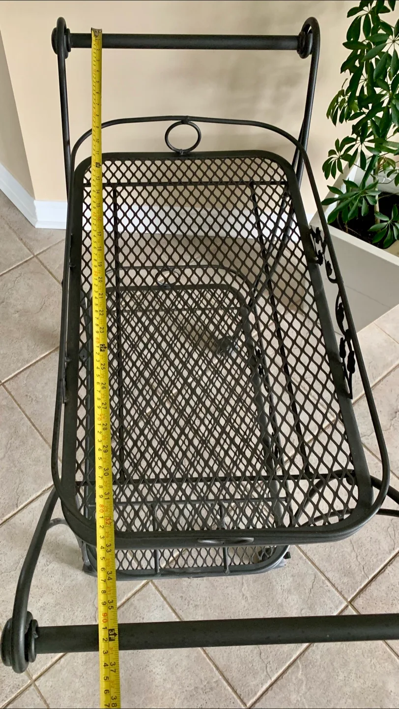 Black Metal Two-Tier Serving Cart image indicator(6)